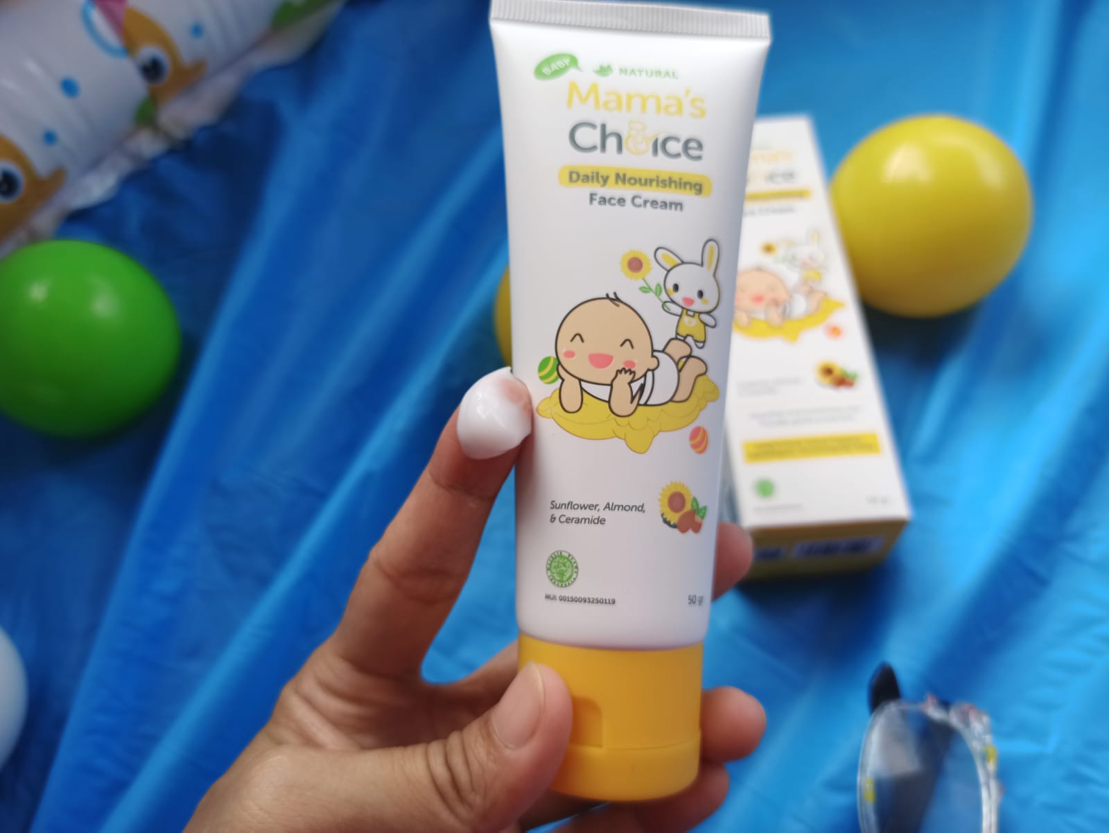 Krim Wajah Bayi untuk Kulit Kering dan Sensitif krim wajah untuk bayi dari Mama's Choice